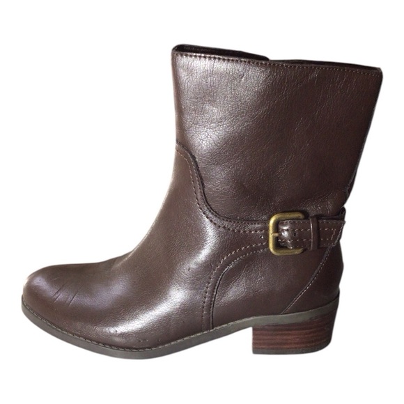 Marc Fisher Brown Leather Ankle Boots * some peeling inside size 6 - Picture 3 of 7